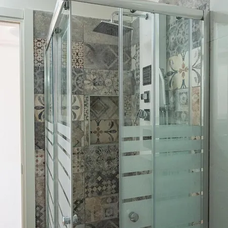 Gold Oasi - Business Solution Aparthotel 3*