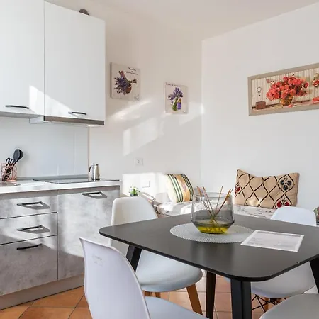 Apartahotel Gold Oasi - Business Solution