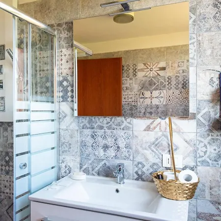 Gold Oasi - Business Solution Apartahotel 3*