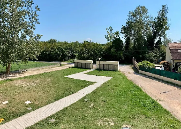 Gold Oasi - Business Solution 아파트호텔