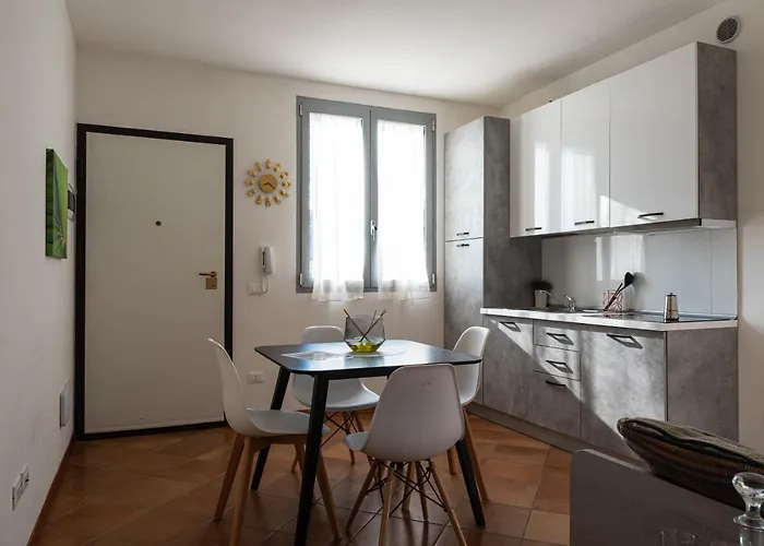 Gold Oasi - Business Solution 아파트호텔