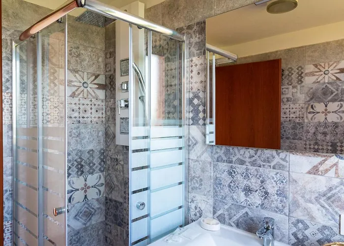 Gold Oasi - Business Solution 페라라